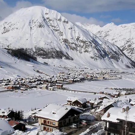 Stunning In Near Lift * Livigno